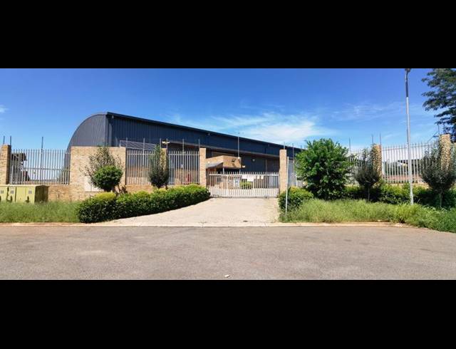 INDUSTRIAL PROPERTY TO RENT IN N4 GATEWAY INDUSTRIAL PARK